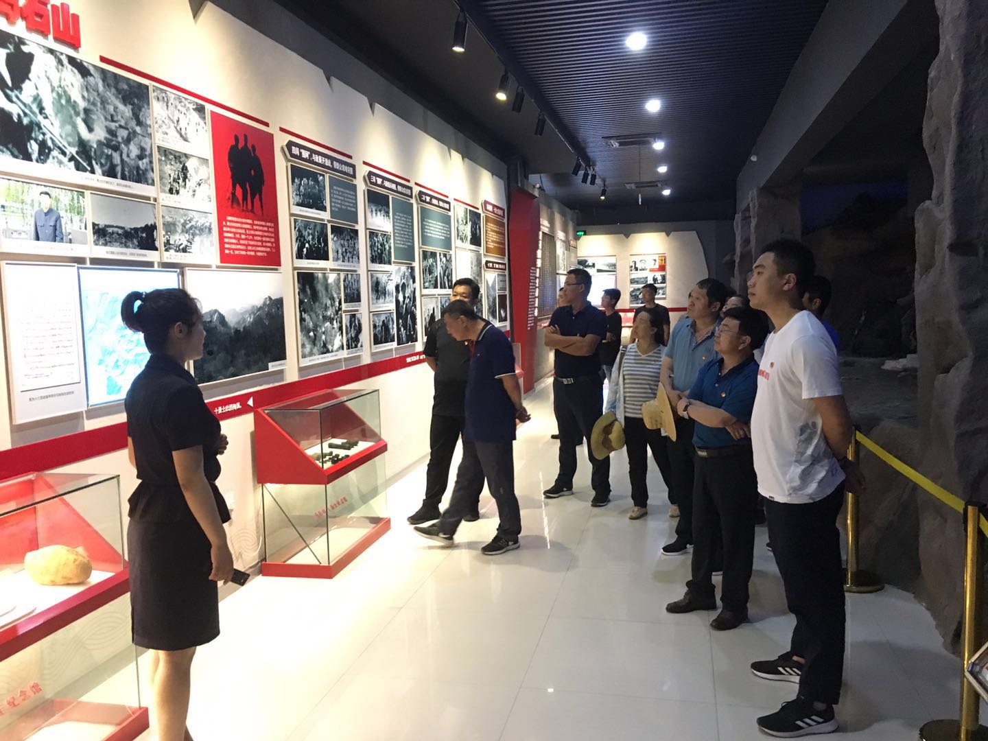 聚鑫汇 1de2d